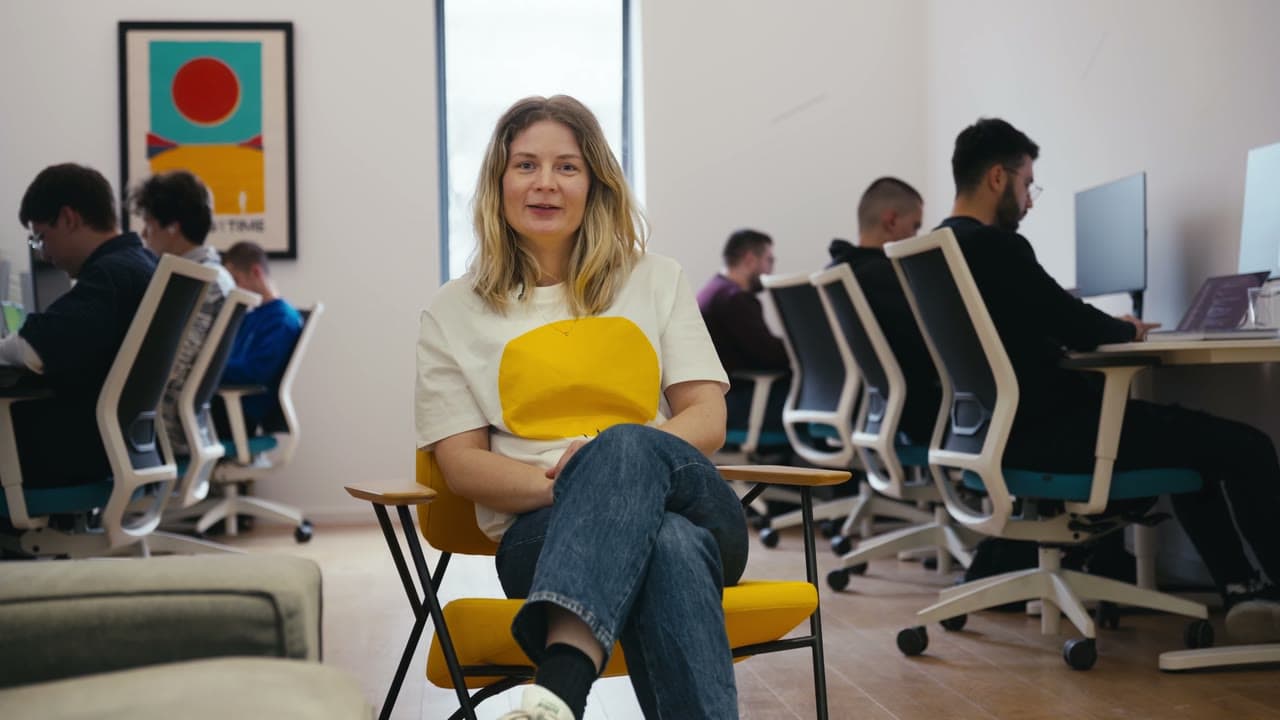 Emma sharing her experience with BUZZ